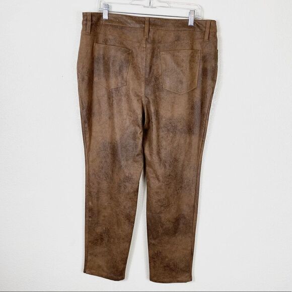 (14 petite) Chico’s Tan Faux Suede 5 Pocket Slim Leg Pants - Picture 2 of 5